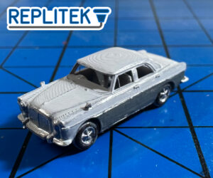 N-Gauge Rover P5B - Two Tone Grey